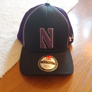 Under Armour Northwestern Fitted Cap MD/LG Mens